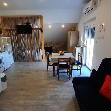 Apartmani Goga Skradin Exterior foto